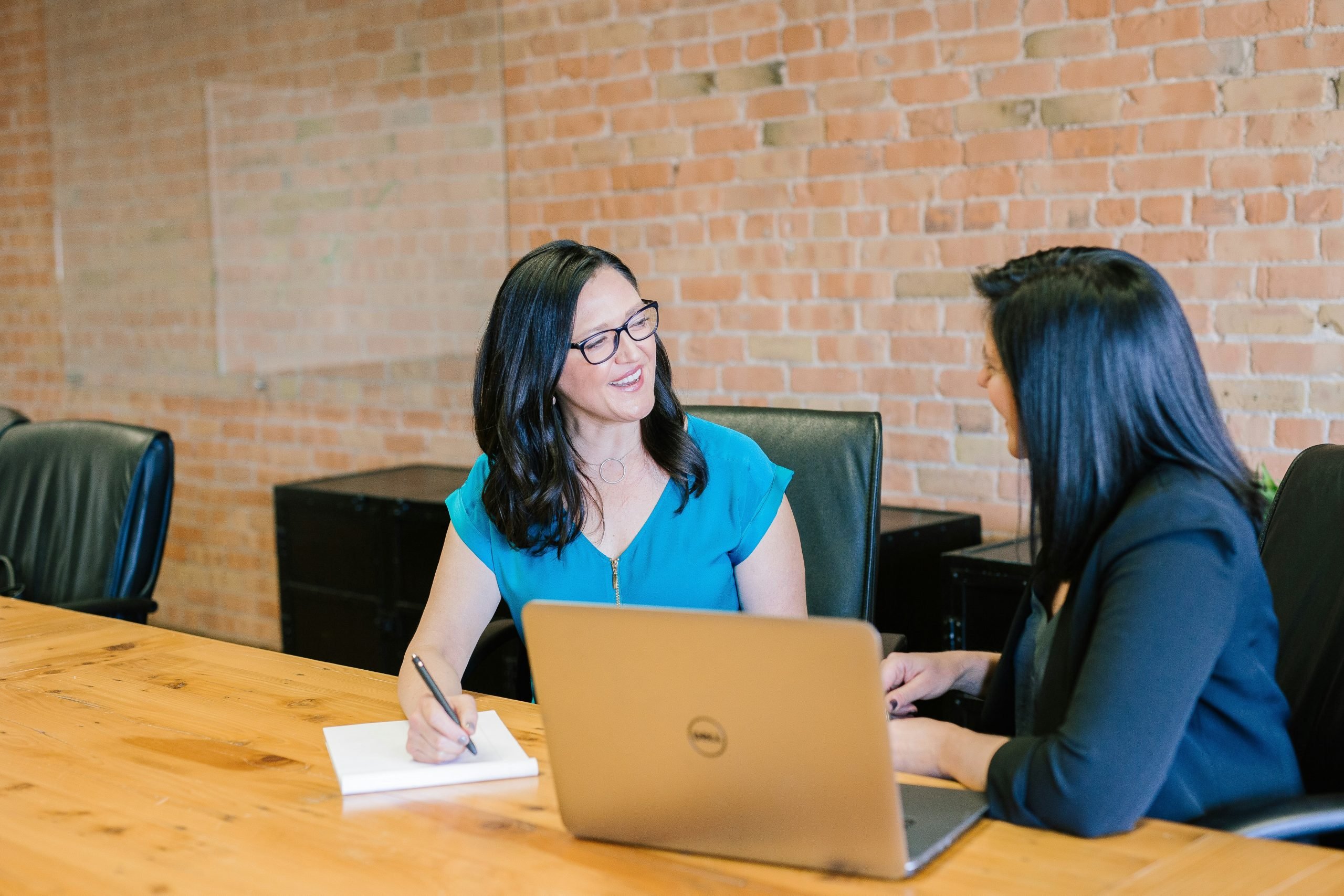 Why Small Businesses Need a Proven Consultant Today - ANOBS