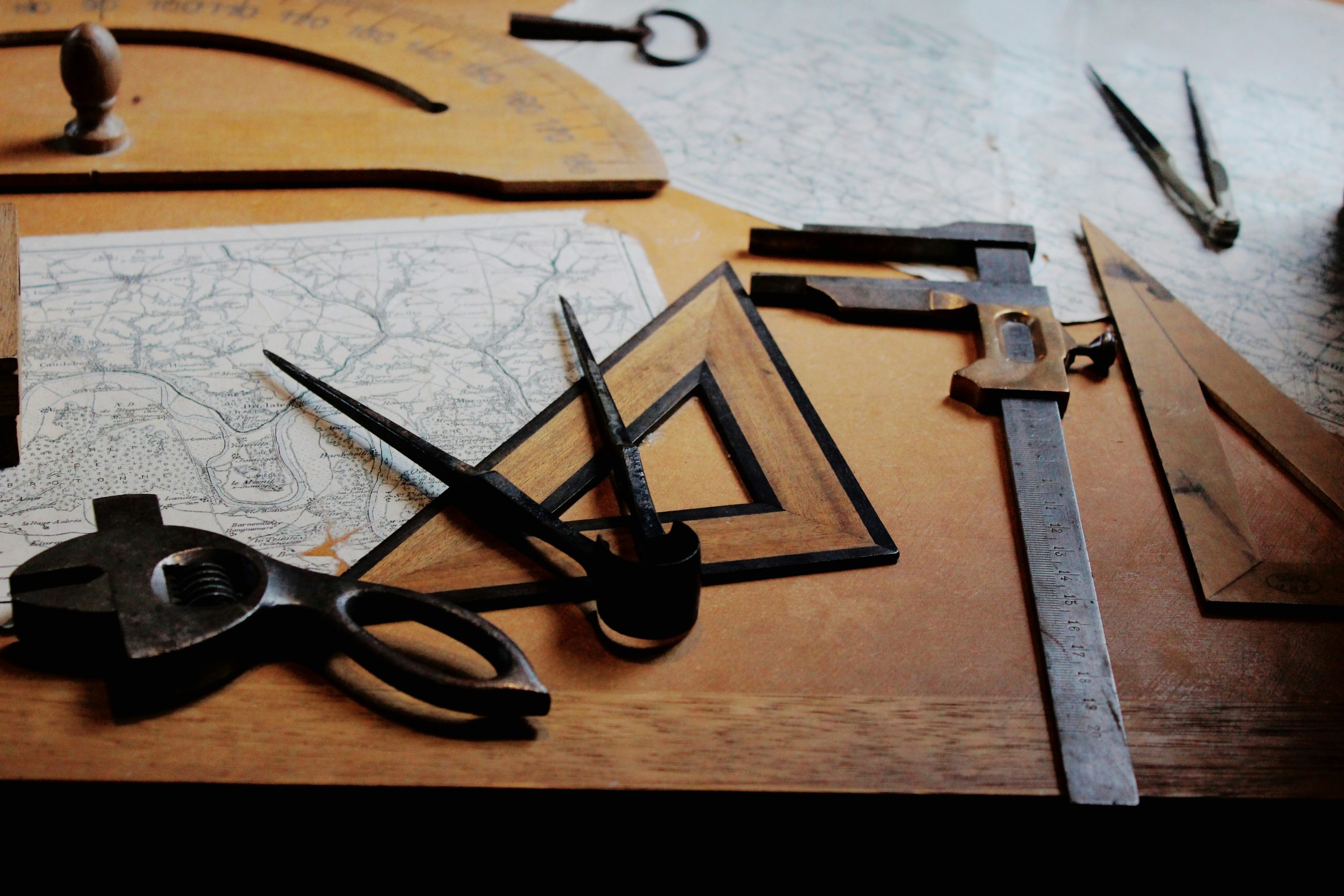 Best Tools for Managing Small Business Finances in 2026 -ANOBS